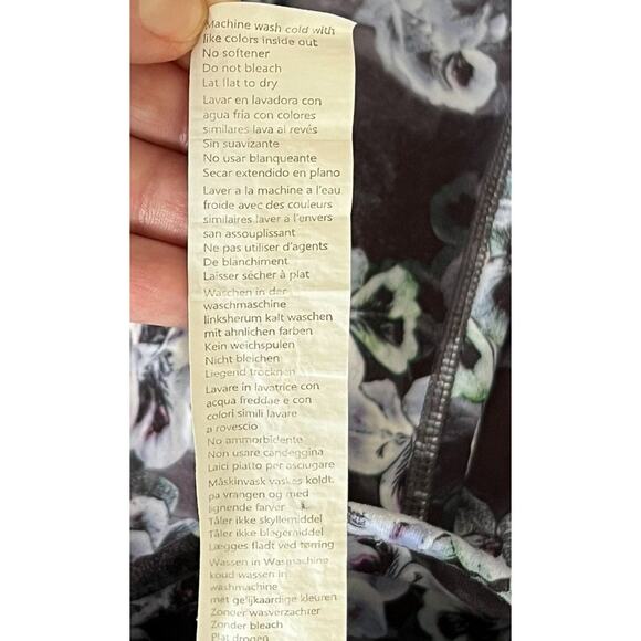 Fabletics Leggings Hydrangea Floral Print Sz S Gray Stripe Purple Green White - Picture 6 of 7